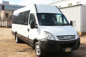 Микроавтобус Iveco Daily